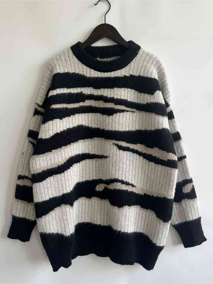 EJC Color Block Round Neck Sweater