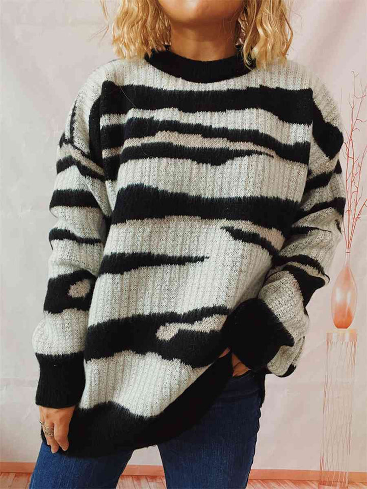 EJC Color Block Round Neck Sweater